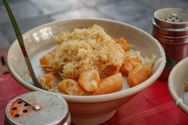 Silk-Path-Cam-nang-du-lich-Viet-Nam-Thuc-qua-dong-Ha-Noi-chao-suon-2